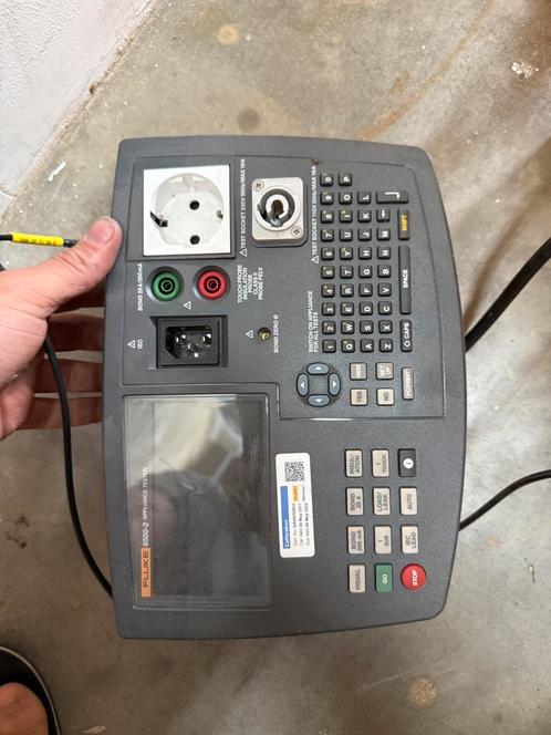 Fluke 6500-2 NL Apparaattester NEN 3140, Zakelijke goederen, Machines en Bouw | Industrie en Techniek, Ophalen of Verzenden