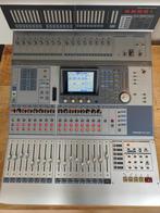 Tascam DM-3200 Digitale mixer / controller met meterbrug, Muziek en Instrumenten, 20 kanalen of meer, Gebruikt, Ophalen