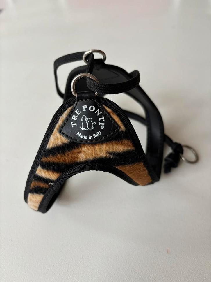 Honden tuigje, Dieren en Toebehoren, Hondenriemen, Zo goed als nieuw, Ophalen