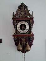 Te koop oude wandklok, Huis en Inrichting, Woonaccessoires | Klokken, Ophalen, Gebruikt, Wandklok