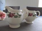 2 Wedgwood Moss Rose Melkkannetjes, Overige typen, Ophalen of Verzenden, Zo goed als nieuw, Wedgwood