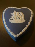Wedgwood hartvormig doosje - Vintage (1972), Antiek en Kunst, Ophalen of Verzenden