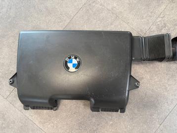 OEM BMW Luchtinlaat incl BMW Logo 1serie E81 E82 E87 7561927 beschikbaar voor biedingen