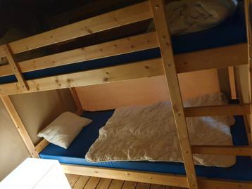 Stapelbed beschikbaar voor biedingen