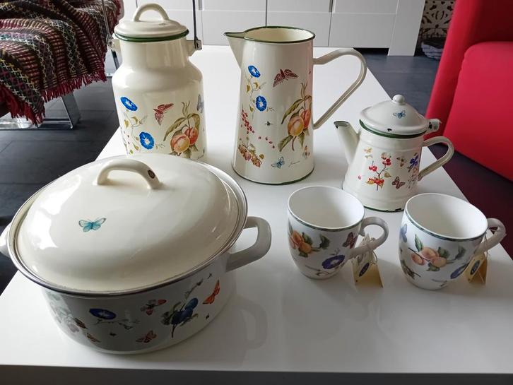 Emaille servies Janneke Brinkman Fruit & Flowers Salentijn, Huis en Inrichting, Keuken | Servies, Zo goed als nieuw, Bord(en)