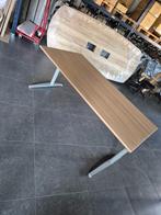Assmann bureaus | Aluminium onderstel - Havana blad 180 x 90, Ophalen, Gebruikt, Bureau