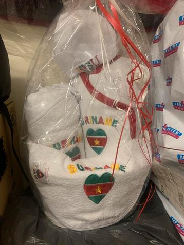 Leuk Baby Setje - Nieuw! beschikbaar voor biedingen