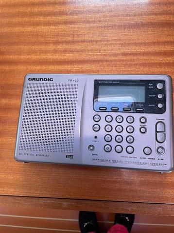 GRUNDIG WERELDONTVANGER YACHT BOY 400 VINTAGE beschikbaar voor biedingen