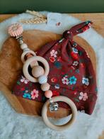 Cadeausetje • Wagenhanger Daisy & mutsje 50/56, Kraamcadeau, Nieuw, Ophalen of Verzenden, Saluty's kinder- en kraamcadeaus