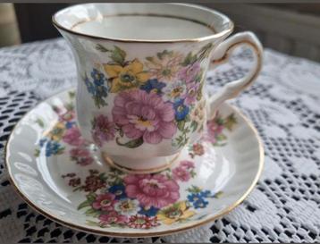 Balmoral castle Bone China kop & schotel  beschikbaar voor biedingen