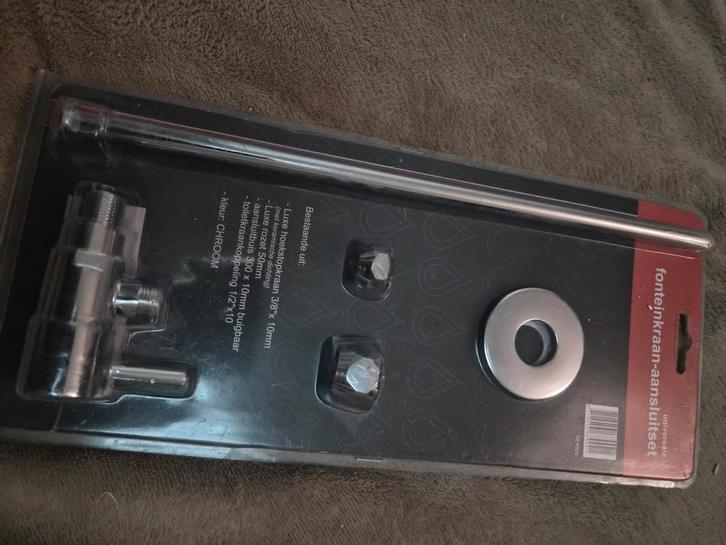 Riko Universele Toiletkraan Aansluitset, Doe-het-zelf en Verbouw, Tegels, Nieuw, Ophalen of Verzenden