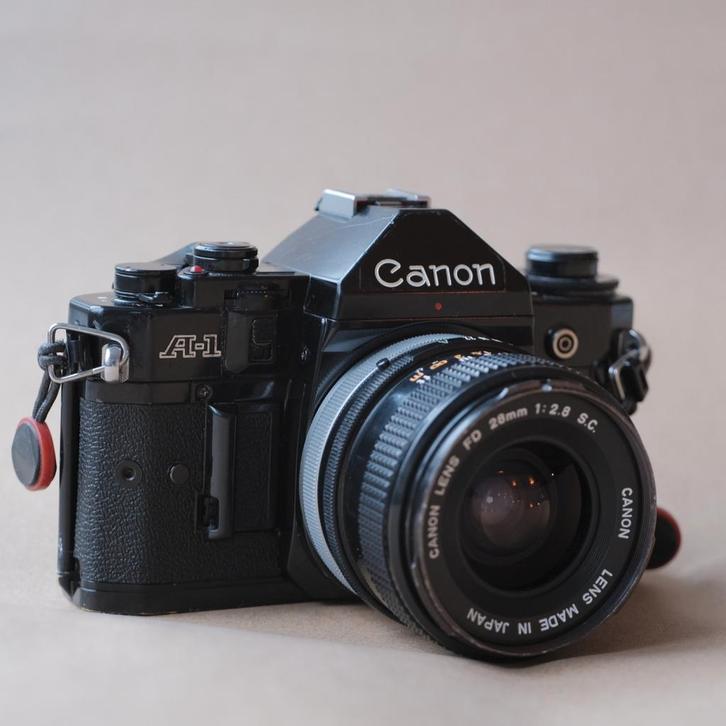 Canon A1 - Analog Camera, Audio, Tv en Foto, Fotocamera's Analoog, Gebruikt, Spiegelreflex, Canon, Ophalen of Verzenden