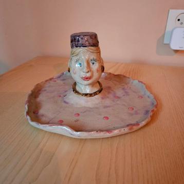 Keramieken sieradenschaal beschikbaar voor biedingen