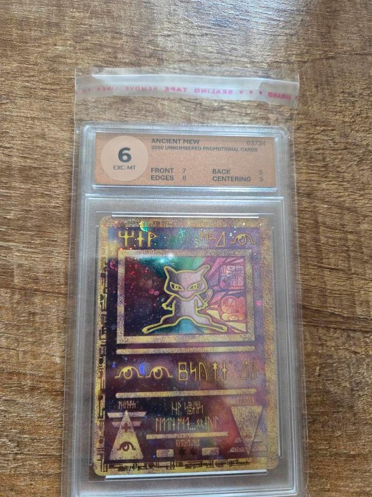 Ancient Mew - Weetoe Grading 6 - Zeldzaam!, Hobby en Vrije tijd, Verzamelkaartspellen | Pokémon, Gebruikt, Losse kaart, Foil, Ophalen of Verzenden