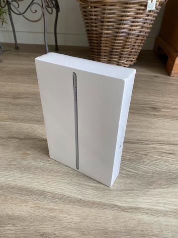 Apple iPad Mini 4 Wi-Fi 128GB Grijs nieuw, verzegeld iOS 9 beschikbaar voor biedingen