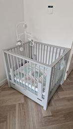 Bopita box met opberglade incl. boxmatras en boxkleed, Ophalen, Gebruikt, Boxkleed