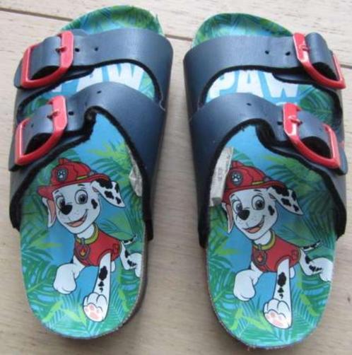 Schoenen / slippers kinderen / Paw Patrol, Kinderen en Baby's, Kinderkleding | Kinder-kledingpakketten, Zo goed als nieuw, Overige maten