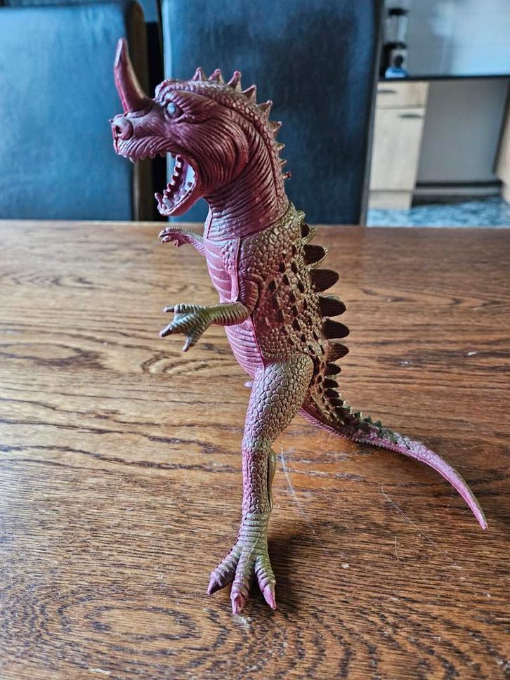 Vintage Dinosaurus uit de Jaren '80 "Ceratosaurus", Verzamelen, Dierenverzamelingen, Zo goed als nieuw, Beeldje of Figuurtje, Overige soorten