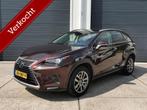 Lexus NX 300h AWD Luxury Line facelift, Auto's, Lexus, Automaat, Gebruikt, Euro 6, Bruin