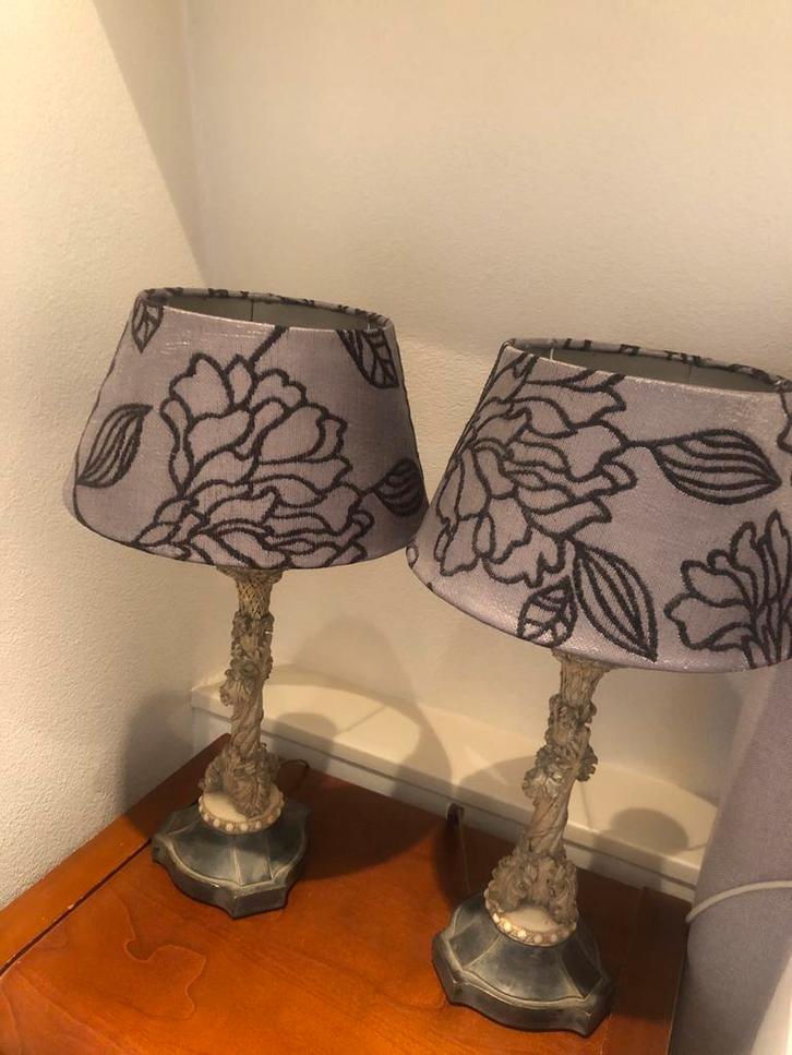 2 aparte schemerlampen brons , grijs ,incl lampenkappen zgan, Huis en Inrichting, Lampen | Hanglampen, Zo goed als nieuw, Minder dan 50 cm