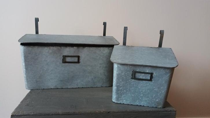 Zinken bakjes ophangsysteem, Huis en Inrichting, Woonaccessoires | Kisten, Zo goed als nieuw, Minder dan 50 cm, Minder dan 50 cm