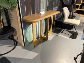 SIDETABLE tropisch hardhout van Wildeboer 140 cm breed ACTIE beschikbaar voor biedingen