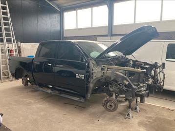 2014 Dodge Ram 1500 Crew Cab 5.7 Hemi 2WD voor onderdelen beschikbaar voor biedingen