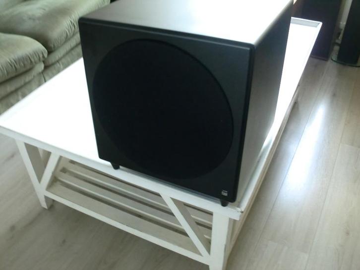 Final S220 Active Subwoofer 12 inch onderhoud gehad Bass Vet, Audio, Tv en Foto, Luidsprekers, Refurbished, Subwoofer, 120 watt of meer