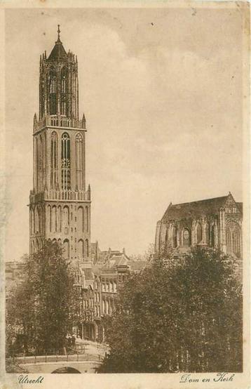 (300-123-015) Utrecht Dom en Kerk beschikbaar voor biedingen