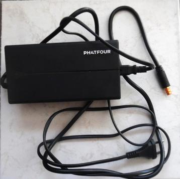Phatfour FLX oplader Bafang 49.2V 2A model SSLC100V49A   beschikbaar voor biedingen