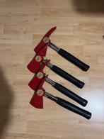 4 x kampeer-ontsnappings-camping-Bijl, Doe-het-zelf en Verbouw, Gereedschap | Handgereedschap, Ophalen of Verzenden, Zo goed als nieuw