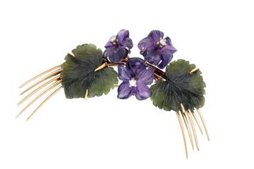 14 Kt gouden bloemen broche met jade, amethist, diamant beschikbaar voor biedingen