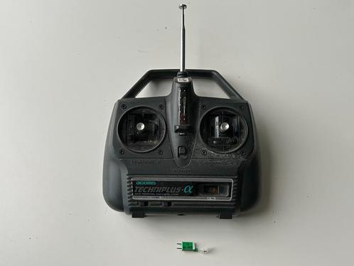 Acoms Techniplus-a zender met kristal 40.690mhz rc modelbouw, Hobby en Vrije tijd, Modelbouw | Radiografisch | Auto's, Gebruikt