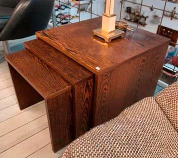 Miniset Kho Liang Ie door 't Spectrum wengé nesting tables beschikbaar voor biedingen