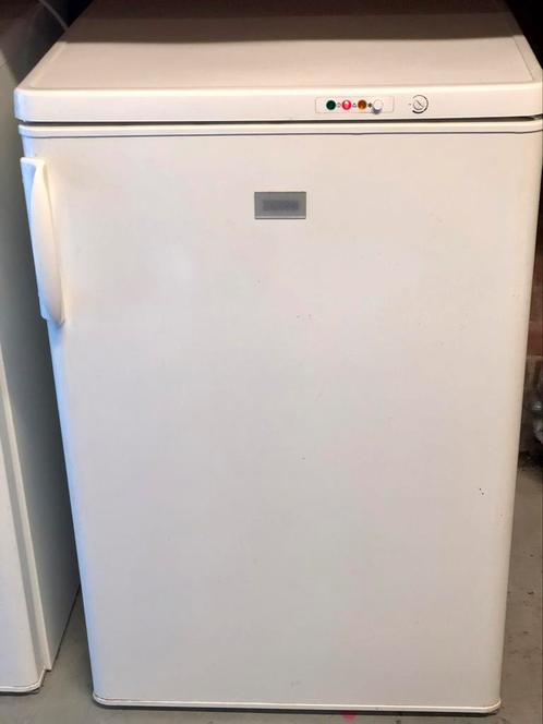 Zanussi vriezer prima werkend energielabel A, Witgoed en Apparatuur, Vriezers en Diepvrieskisten, Gebruikt, Vrijstaand, 85 tot 120 cm