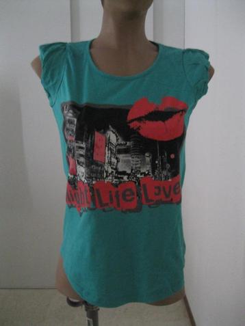 maat M, stretch shirt - top, met print, 63 cm. beschikbaar voor biedingen
