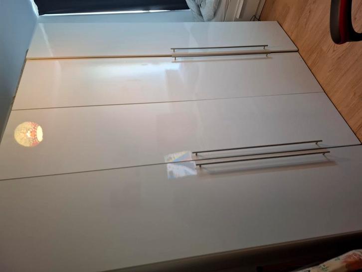 2 witte Hoogglans Kleding kasten met 4 deuren- ❤️❤️❤, Huis en Inrichting, Kasten | Kledingkasten, Zo goed als nieuw, Minder dan 100 cm