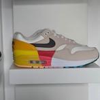 Nike Air Max 1 Tan Multi Color maat 44, Kleding | Heren, Schoenen, Bruin, Nike, Nieuw, Ophalen of Verzenden