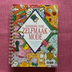 Handboek zelfmaakmode Margriet, Ophalen of Verzenden, Zo goed als nieuw