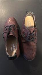 Durea veterschoen maat 4/ 37 nieuw, Verzenden, Nieuw, Sneakers of Gympen, Rood