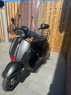 Vespa sprint notte 2021, Fietsen en Brommers, Scooters | Vespa, Ophalen, Zo goed als nieuw, Vespa S