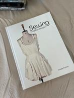 Boek Sewing for Fashion Designers, Nieuw, Ophalen of Verzenden, Mode algemeen, Anette Fischer