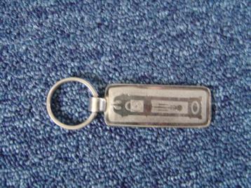 Mooie metalen sleutelhanger uit India van Gani & Sons beschikbaar voor biedingen