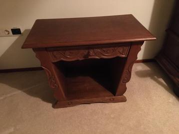  Leuk vintage houten boekenkastje. Vintage met lade i.z.g.st beschikbaar voor biedingen