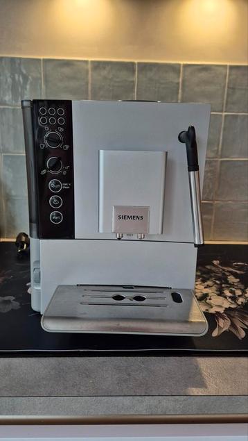 Siemens EQ.5 EQ5 TE501201RW Volautomatische koffiemachine beschikbaar voor biedingen