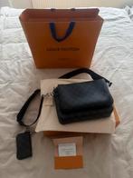 Louis Vuitton Trio Messenger Bag, Sieraden, Tassen en Uiterlijk, Tassen | Schoudertassen, Ophalen, Zo goed als nieuw, Zwart