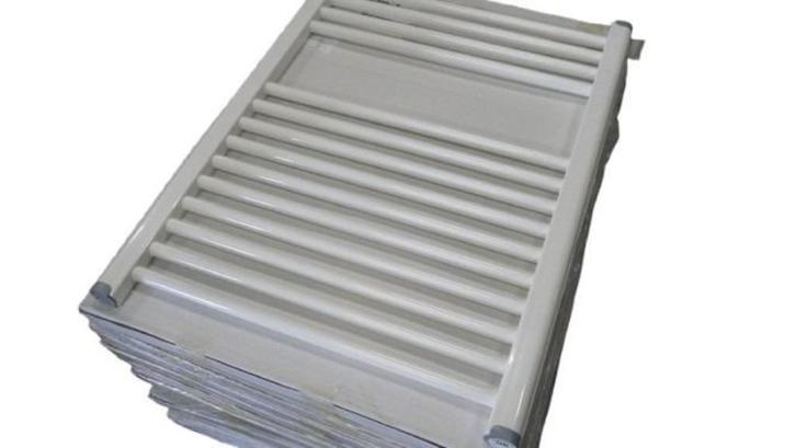 Design radiator 80 x 60 cm Ral 9016 wit, Hobby en Vrije tijd, Overige Hobby en Vrije tijd, Nieuw, Ophalen