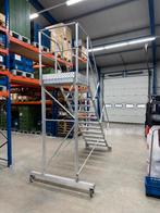 Altrex bordestrap, Doe-het-zelf en Verbouw, Ladders en Trappen, Ophalen, Zo goed als nieuw, Trap, 2 tot 4 meter