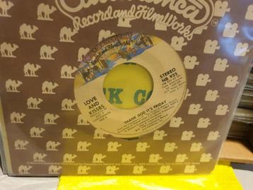 Love and Kisses - Thank God it's Friday (s4) beschikbaar voor biedingen