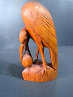 Bali Art deco vogel met ei, Ophalen of Verzenden